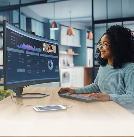 curved monitors
